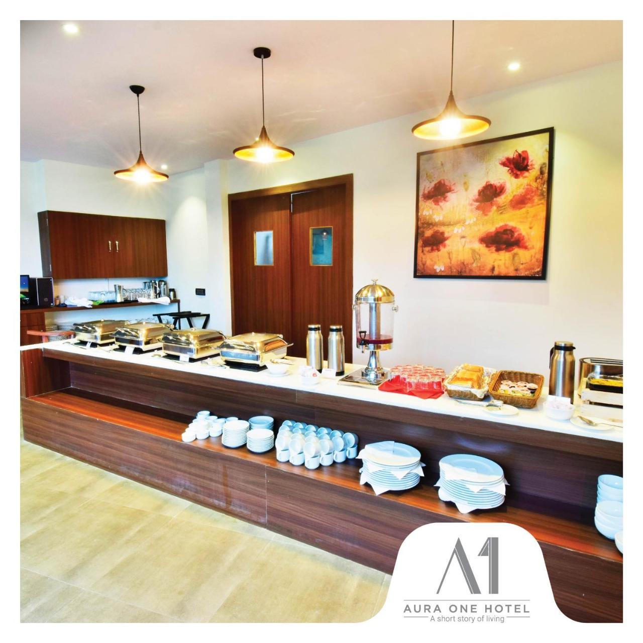 Aura One Hotel Kochi Εξωτερικό φωτογραφία